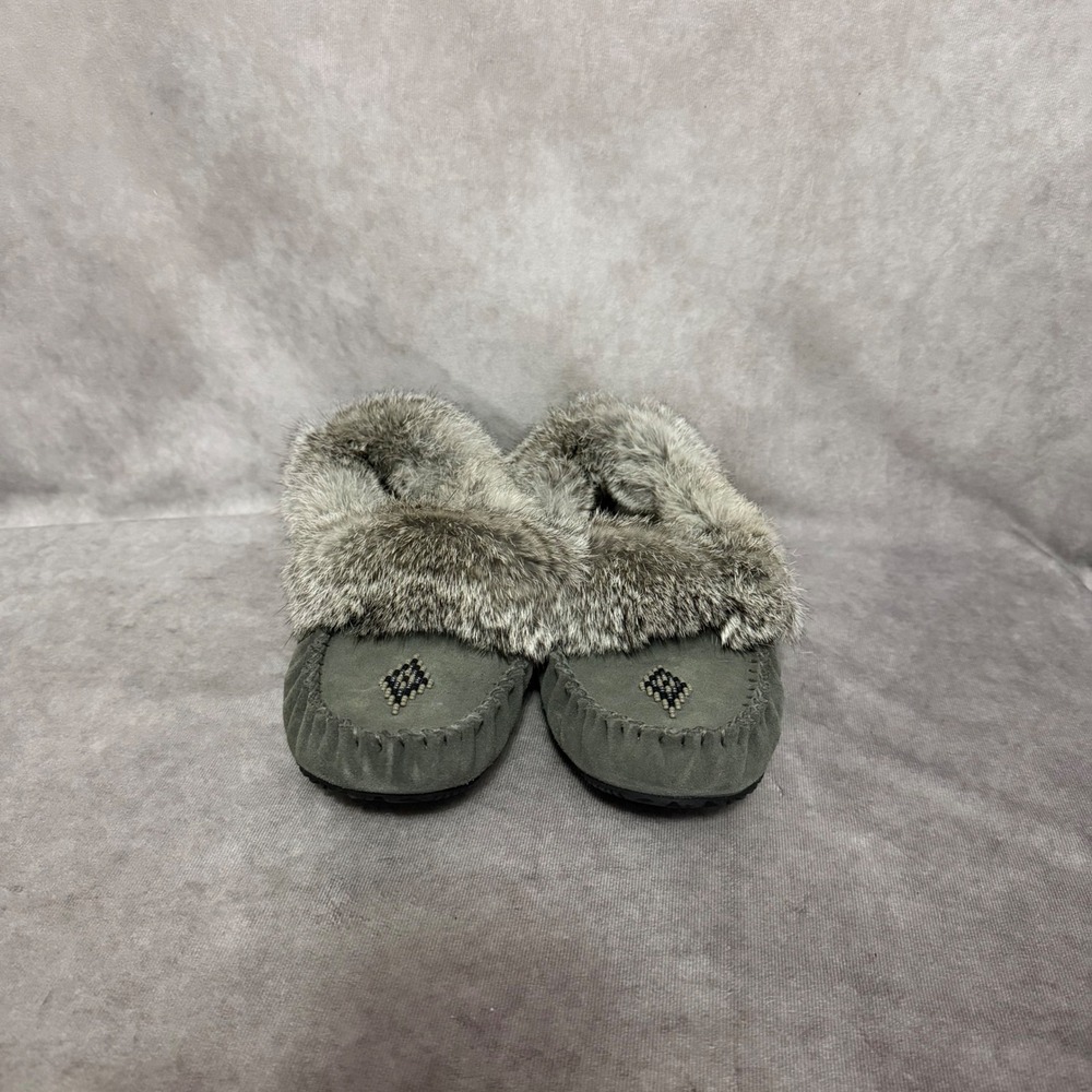 Manitobah Mukluks Slippers Womens Size 9 Grey Genuine Rabbit Fur Beaded Suede